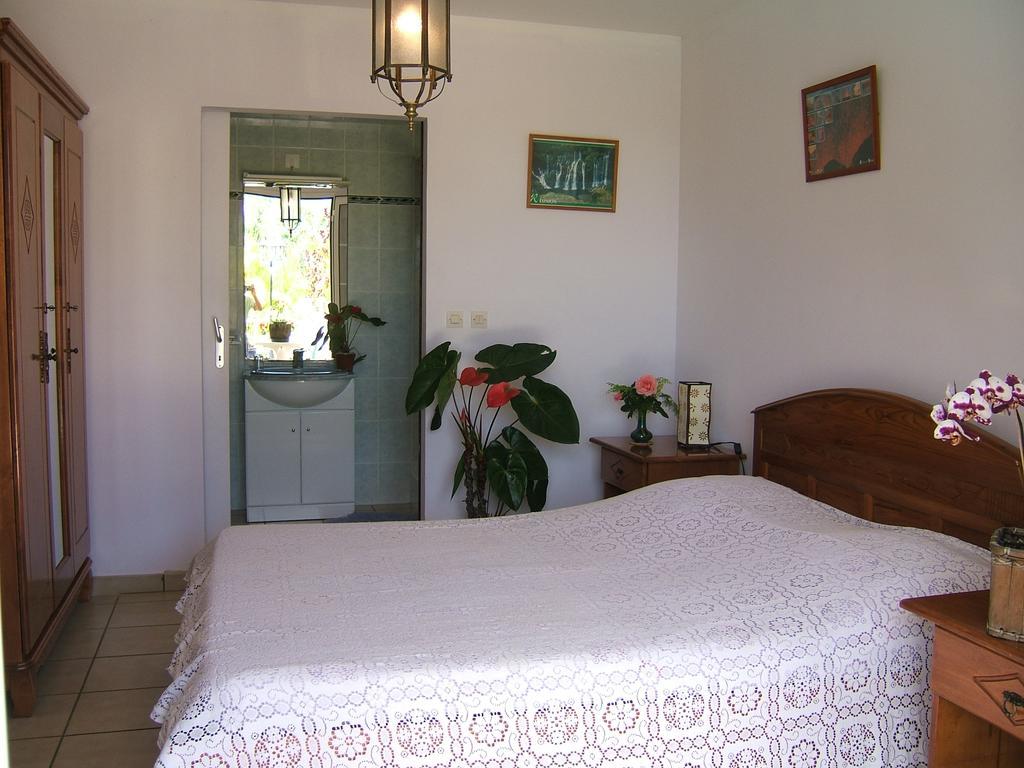 Holiday Home La Caverne Des Hirondelles Saint-Joseph Esterno foto
